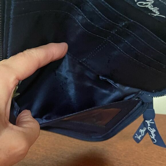 Vera Bradley Zip Around Wallet Hope Garden NWOT - Picture 5 of 9